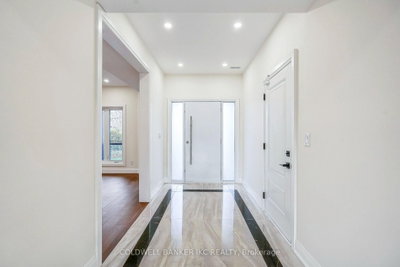 722 Beach Boulevard • Hamilton, ON photo 3