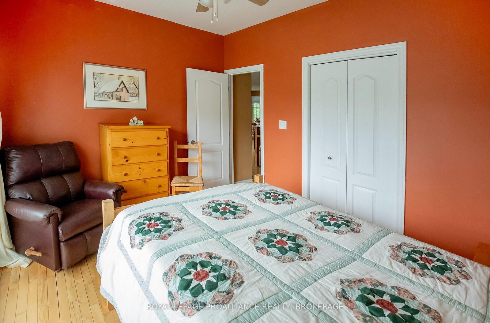 1098 Coverdale Drive • Kingston, ON photo 13