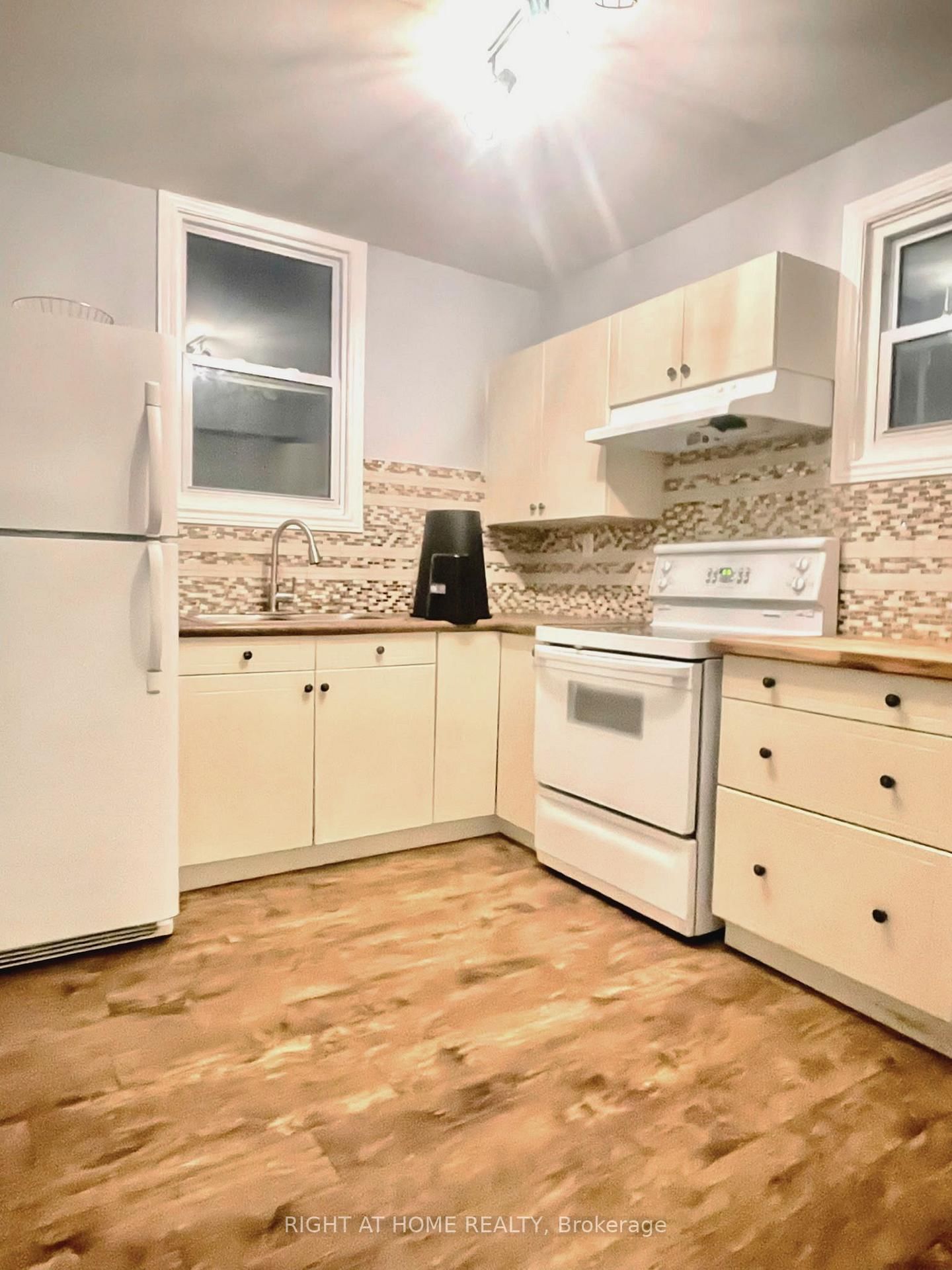 1071.5 Florence Street • London East, ON photo 34