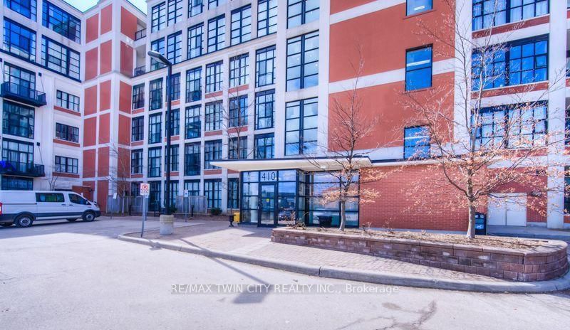 405 - 404 King Street W