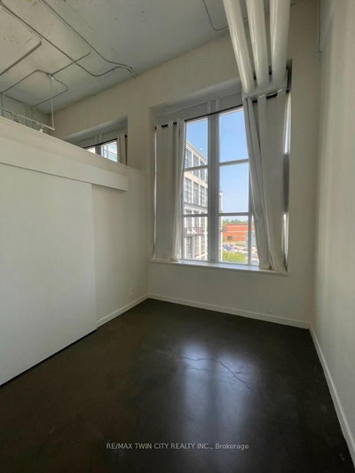 404 W King Street • #405 • Waterloo, ON photo 9