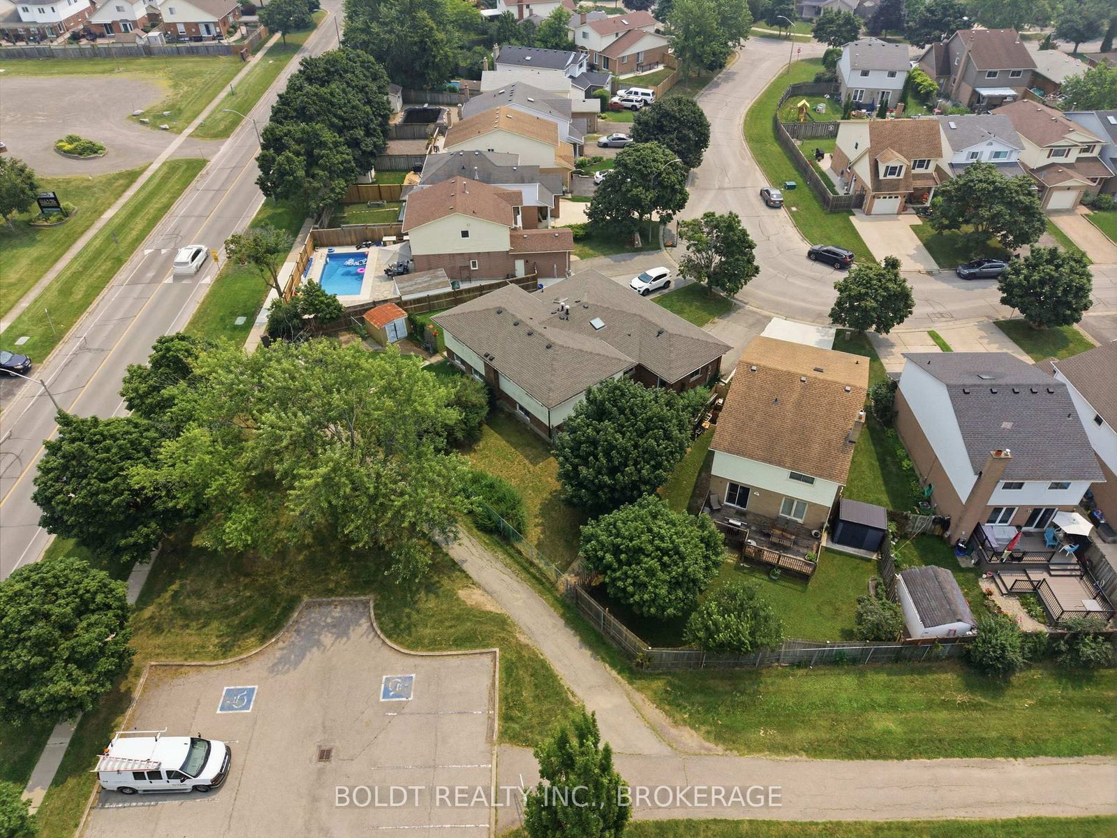 44 Culligan Crescent • Thorold, ON photo 44
