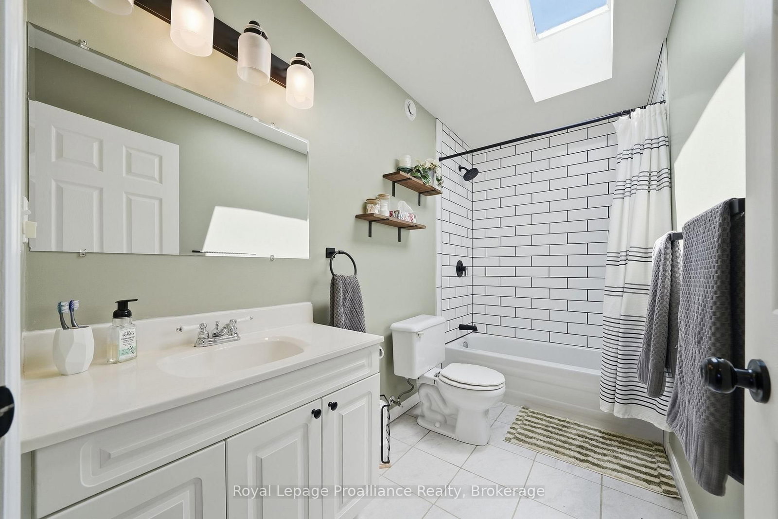 50 Octavia Street • Belleville, ON photo 31