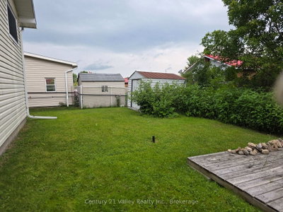 689 Fourth Street — photo 3