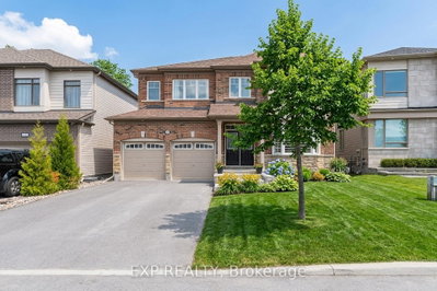 840 Stallion Crescent