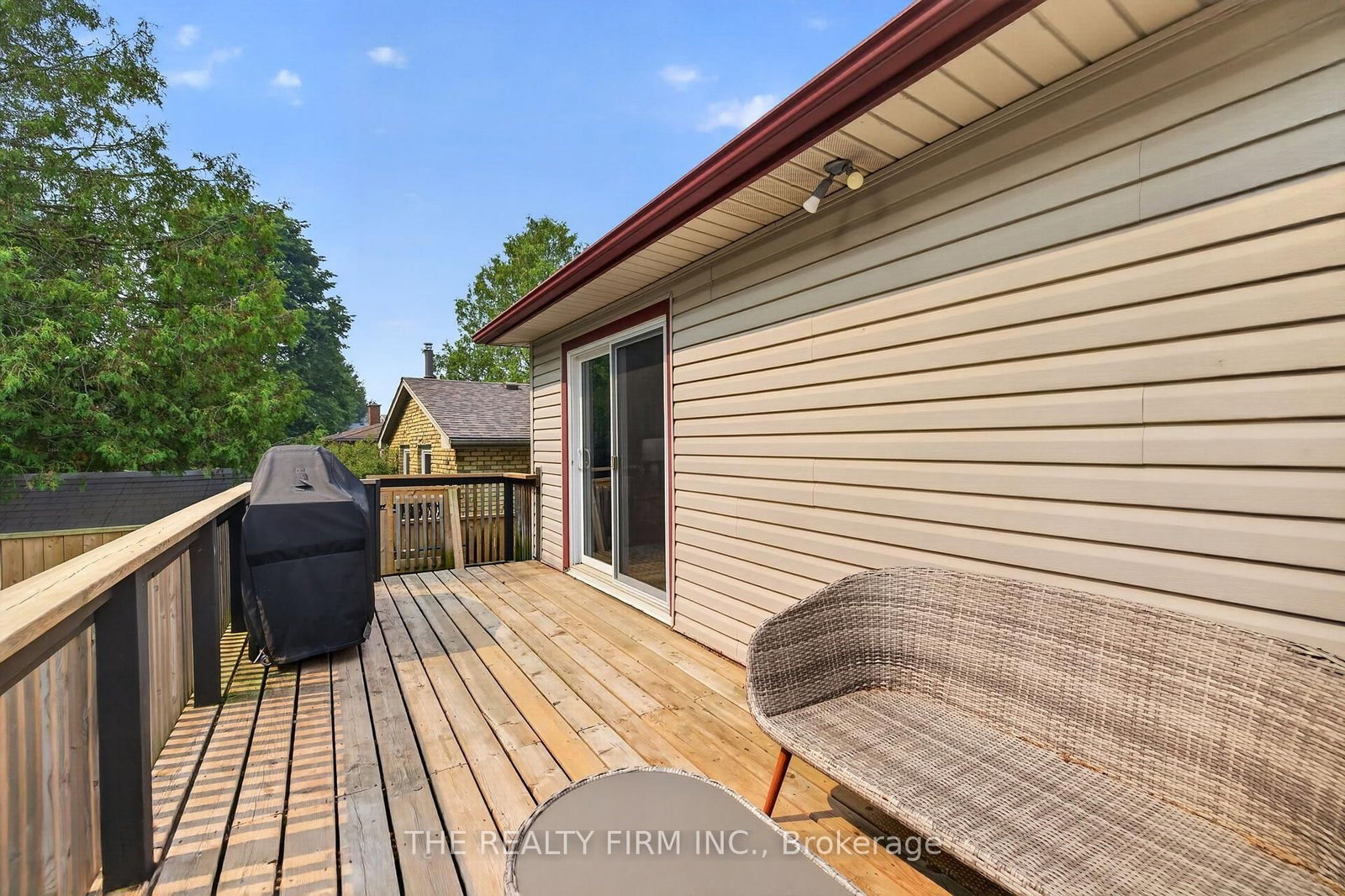 23 Confederation Drive • St. Thomas, ON photo 33