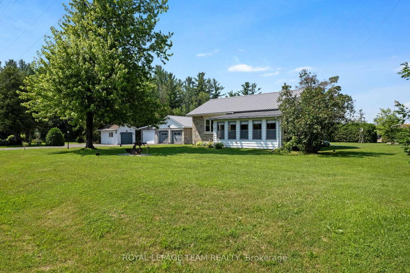 396 Townline Road, North Grenville