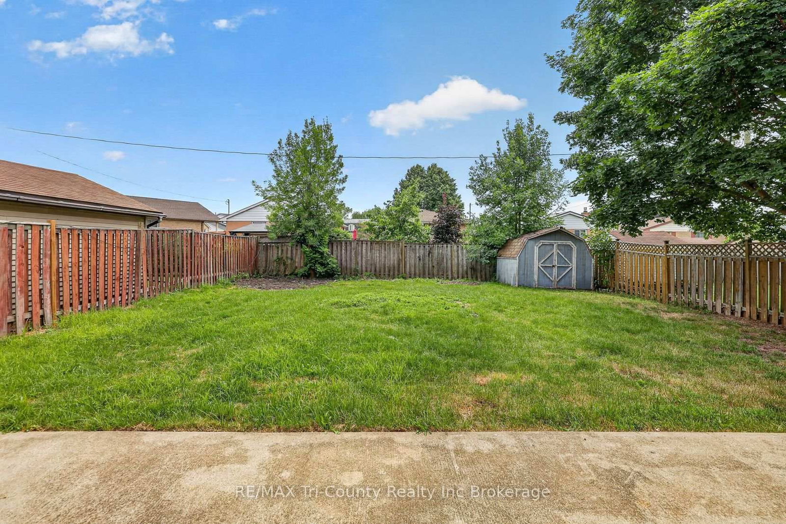 61 Airey Avenue • St. Thomas, ON photo 10
