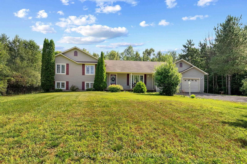 7005 Millar Road, Edwardsburgh/Cardinal