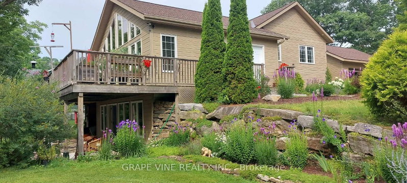 home for sale on 20 Bay Street