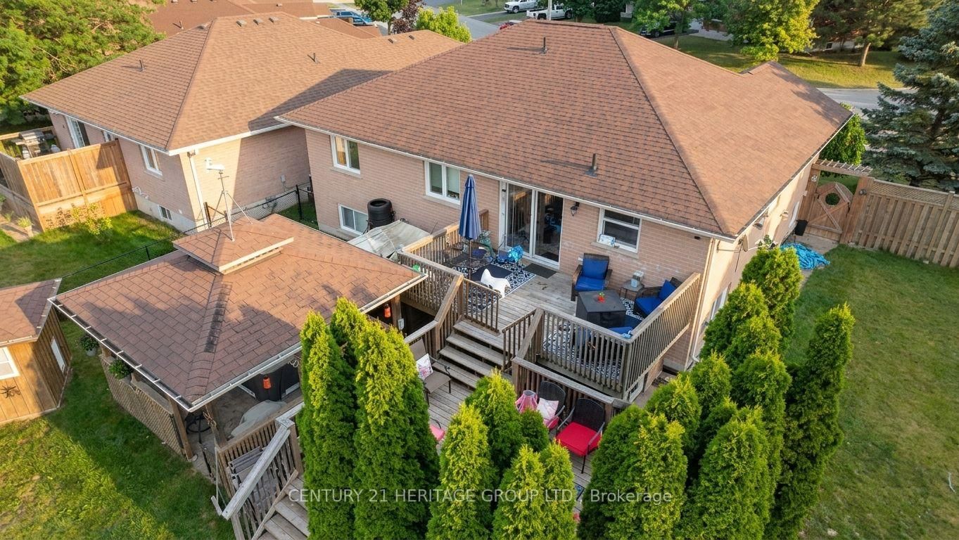 16 Eakins Crescent • Kawartha Lakes, ON photo 24