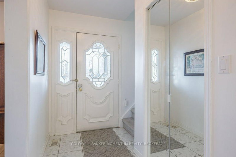43 Silvercrest Crt photo 5