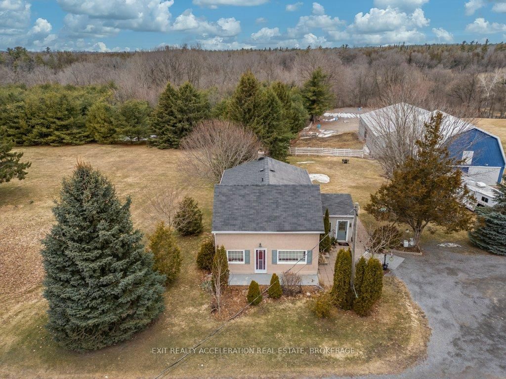 1125 County Rd 1 E • Plantagenet, ON photo 37