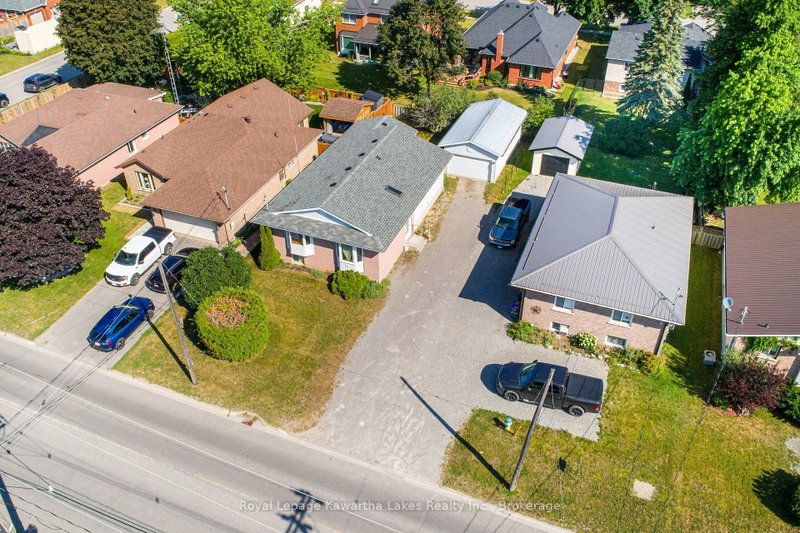 182 Colborne Street W
