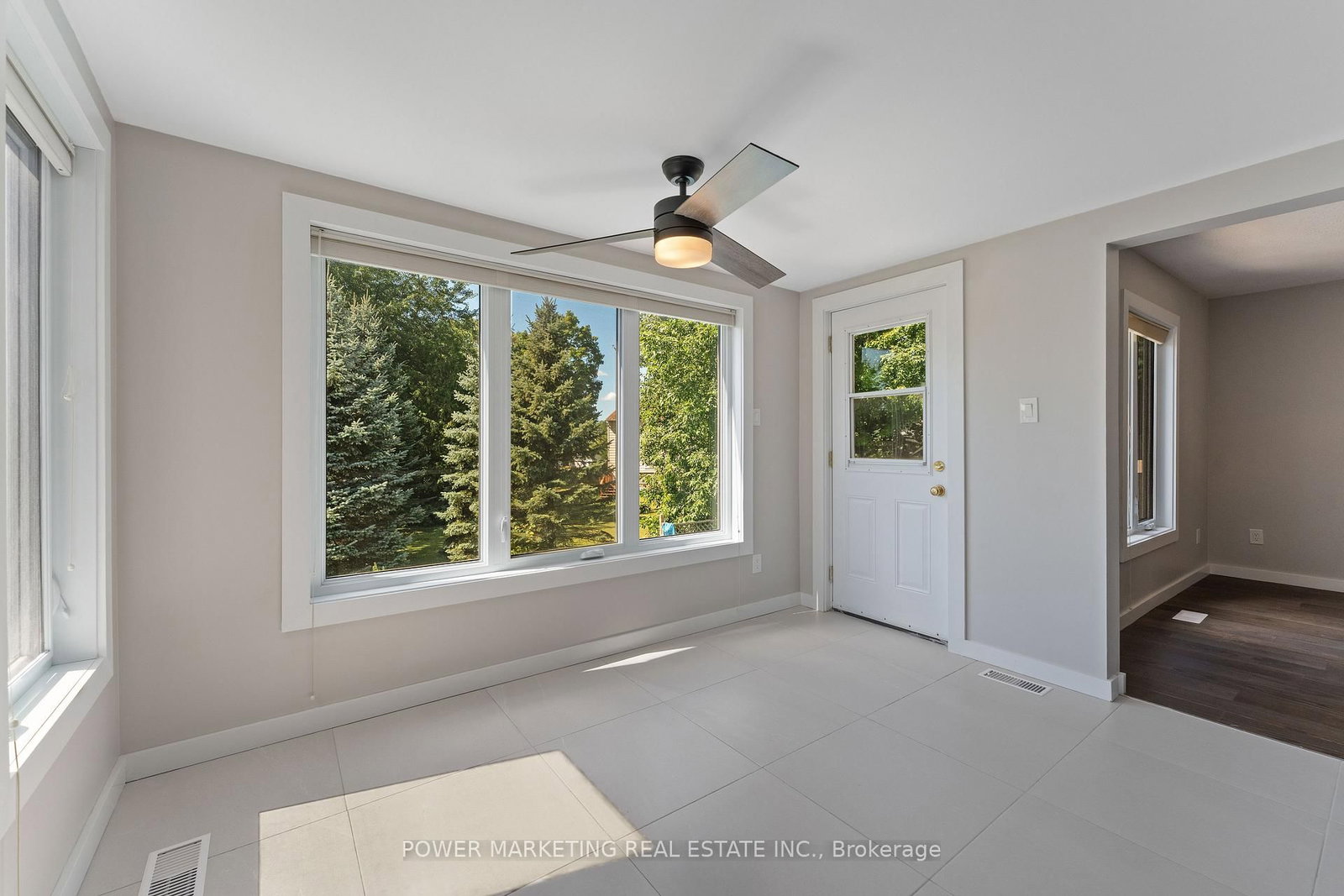 5722 KEMPLANE Court • Ottawa, ON photo 18