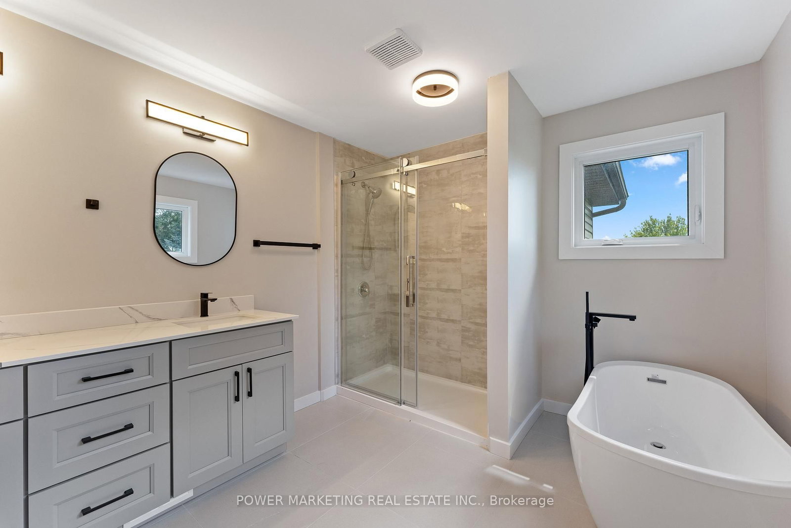 5722 KEMPLANE Court • Ottawa, ON photo 23