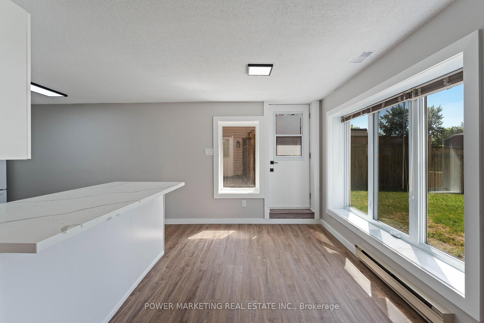 5722 KEMPLANE Court • Ottawa, ON photo 31