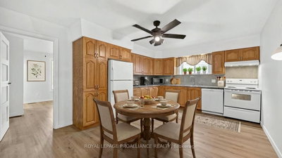 415 RAILWAY Avenue • Prescott, ON photo 8