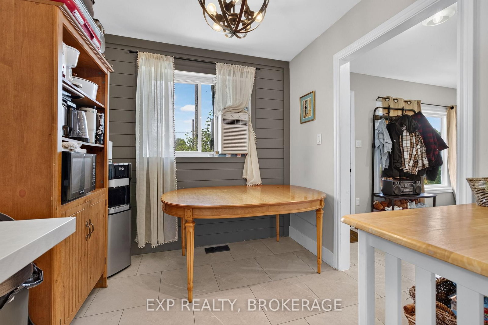 370 MEYERS CREEK Road • Trenton, ON photo 8