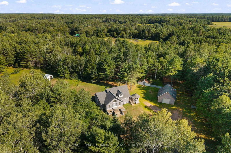 219 Zanders Road, Pembroke