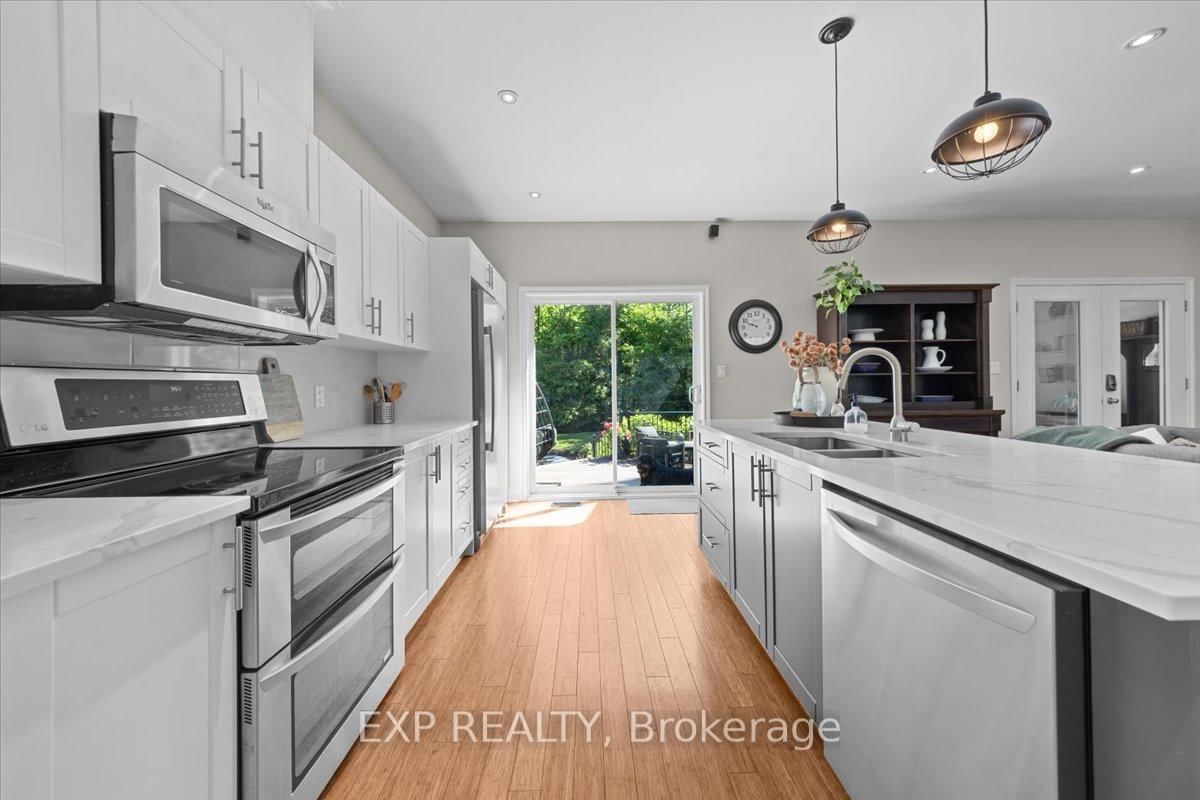 72 Darcys Way • North Grenville, ON photo 16