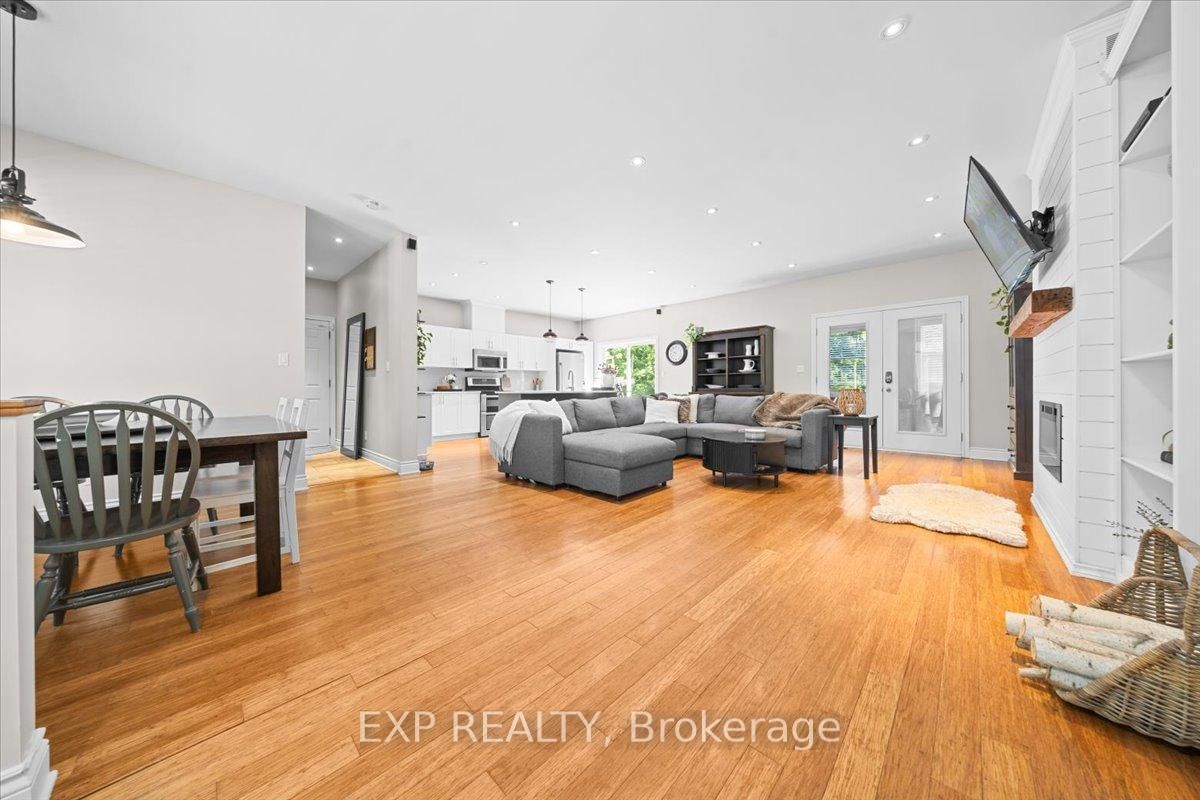 72 Darcys Way • North Grenville, ON photo 5