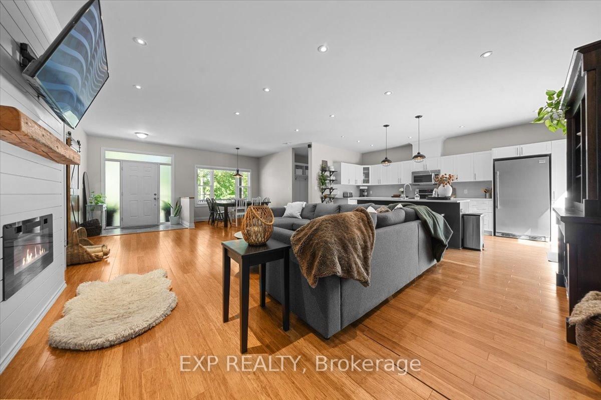 72 Darcys Way • North Grenville, ON photo 9