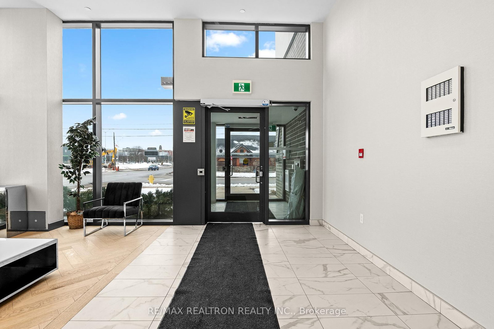 7 Erie Avenue Unit 613 — photo 4