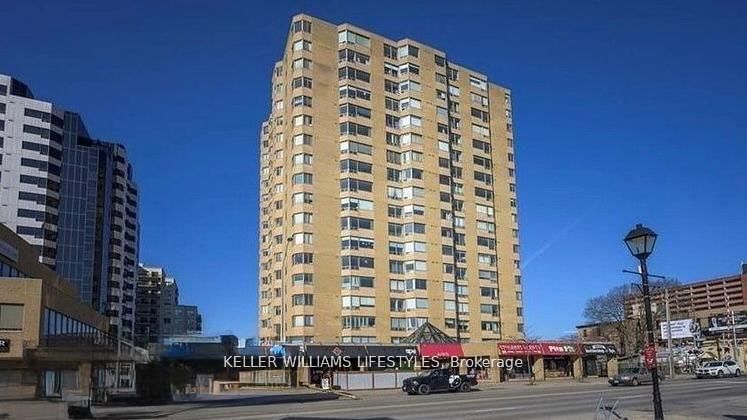 home for lease on 301-695 Richmond Street