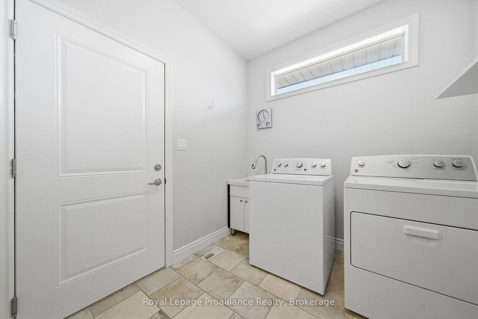 5 Kempton Avenue • Belleville, ON photo 26