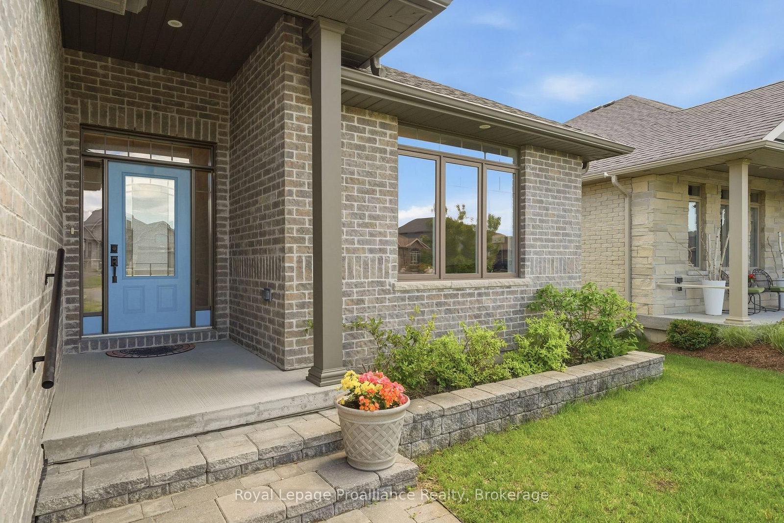 5 Kempton Avenue • Belleville, ON photo 3