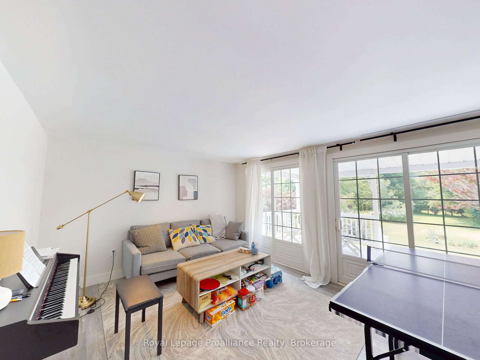 136 Macdonald Avenue • Belleville, ON photo 22