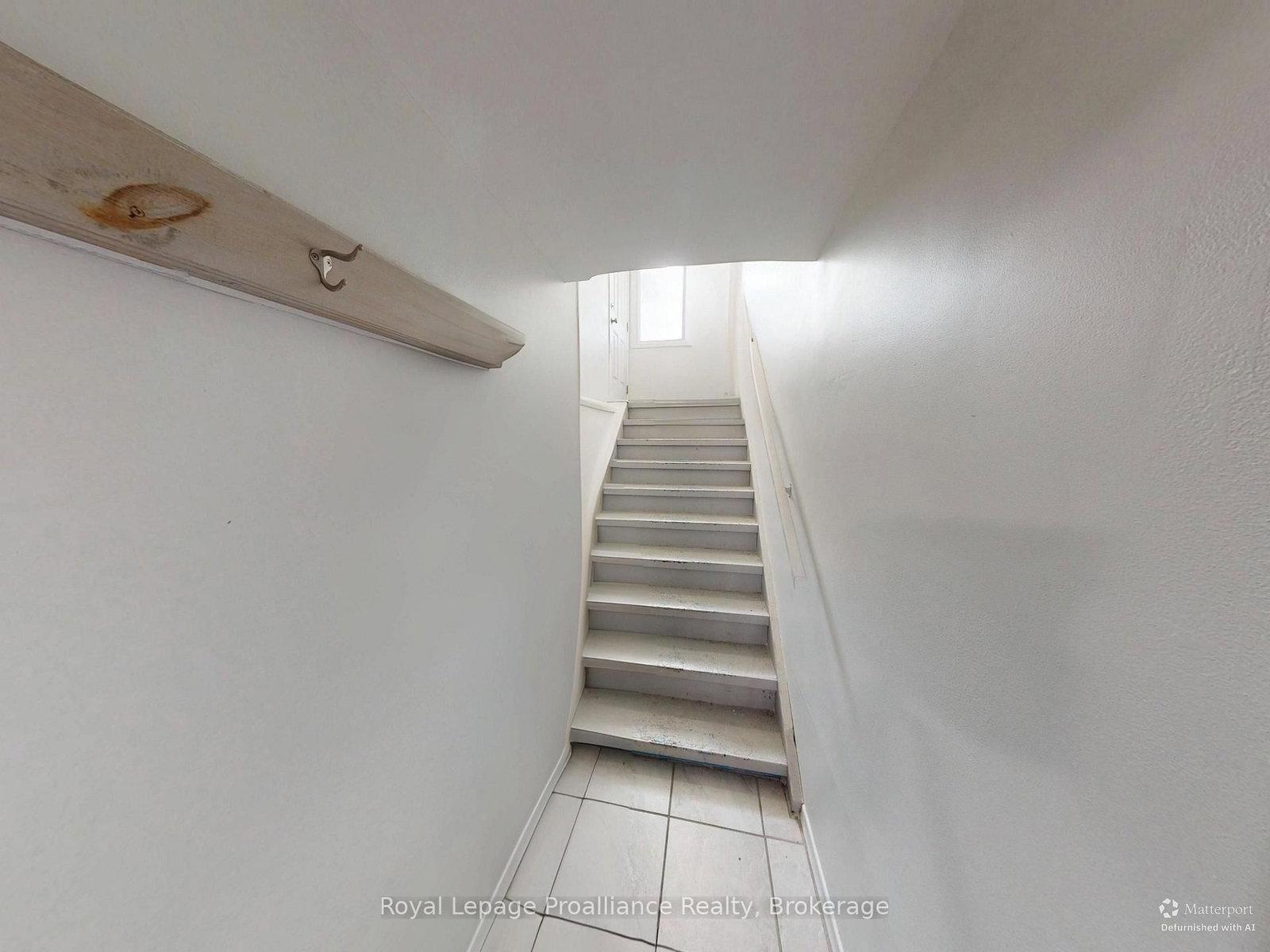 136 Macdonald Avenue • Belleville, ON photo 34