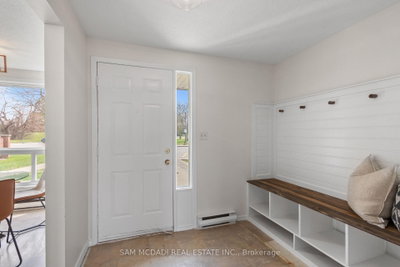 Unit 2 — 160 Rittenhouse Road — photo 3