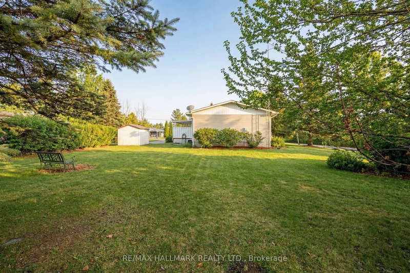 6 Seymour Street S