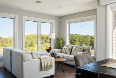 7 Maplehill Drive • Cavan Monaghan, ON photo 9