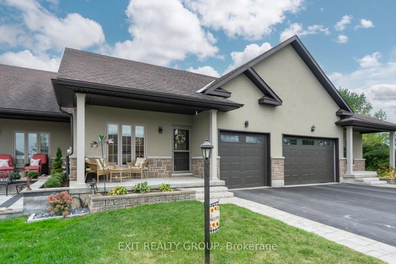 52 Aletha Dr, Prince Edward County, Ontario