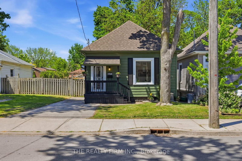 1068 Margaret Street, London East