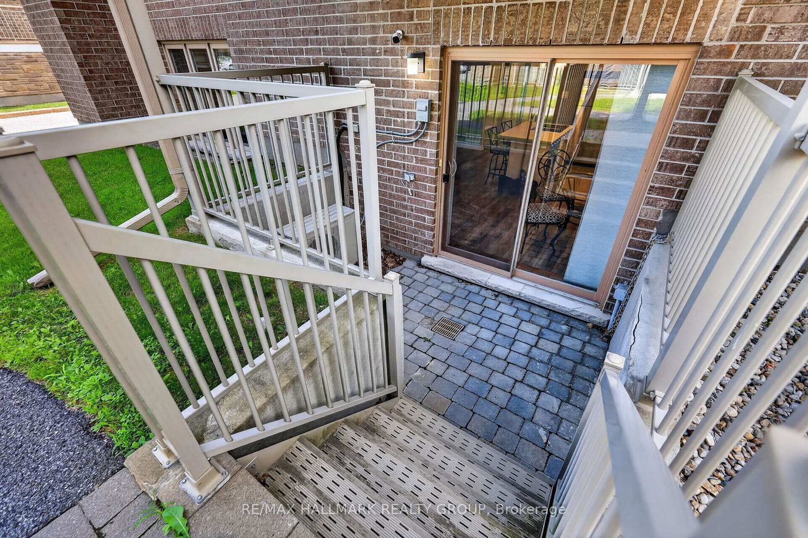 53 Tayside Private • #A • Ottawa, ON photo 31