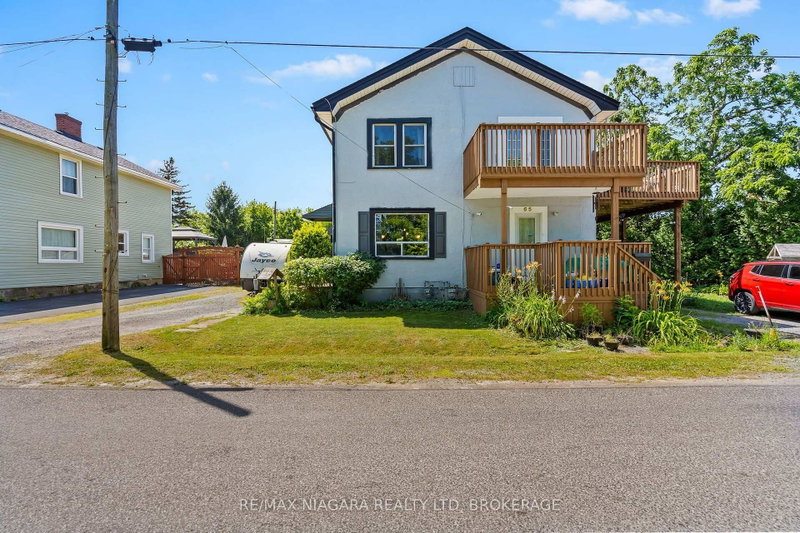 63 Hodgkins Avenue