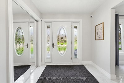 15 Danube Drive — photo 5