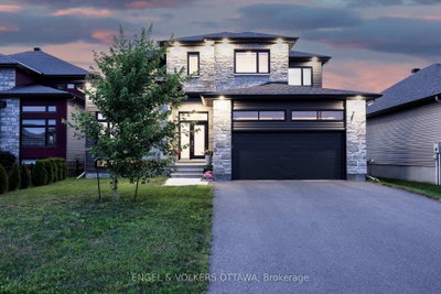 1082 Docteur Corbeil Boulevard
