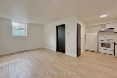 Unit 209 — 87 Frank Street — photo 4