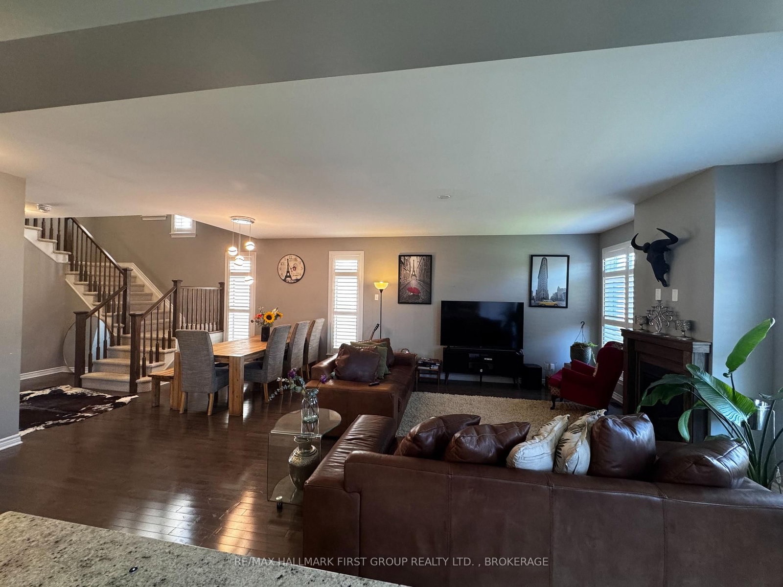 1098 Woodhaven Drive • Kingston, ON photo 11