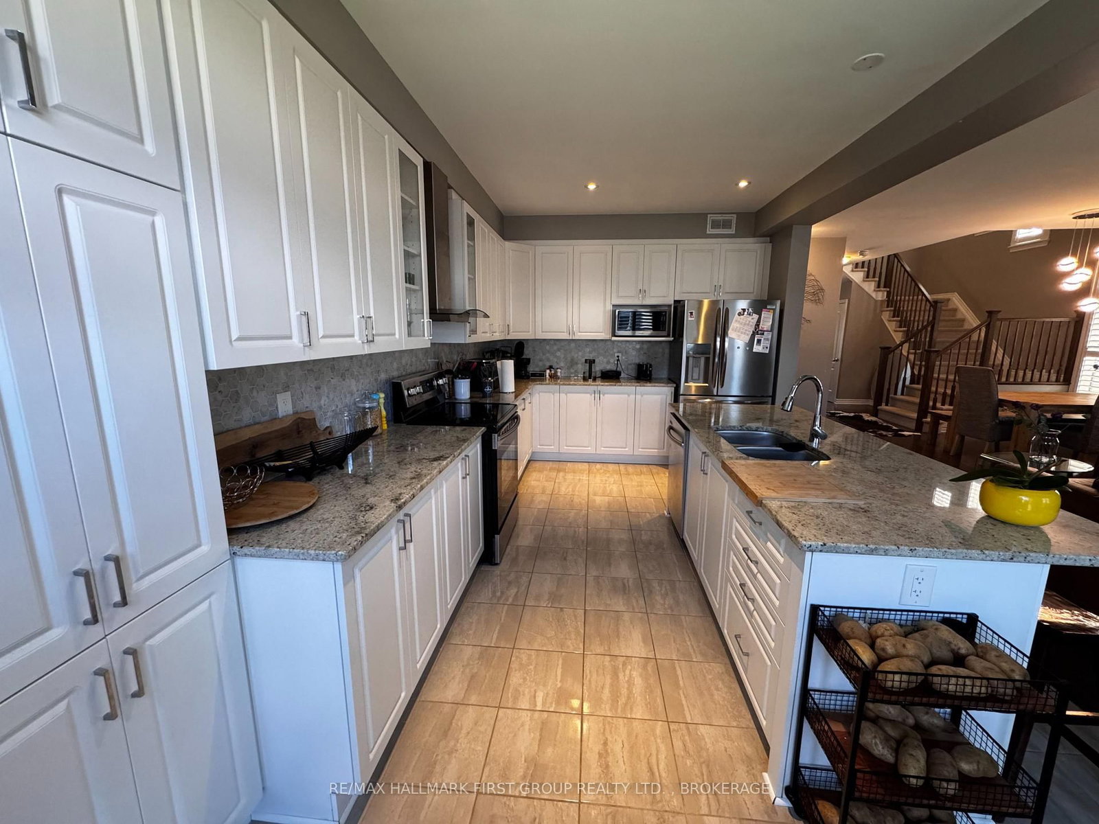 1098 Woodhaven Drive • Kingston, ON photo 12