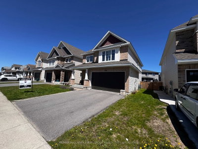 1098 Woodhaven Drive • Kingston, ON photo 3