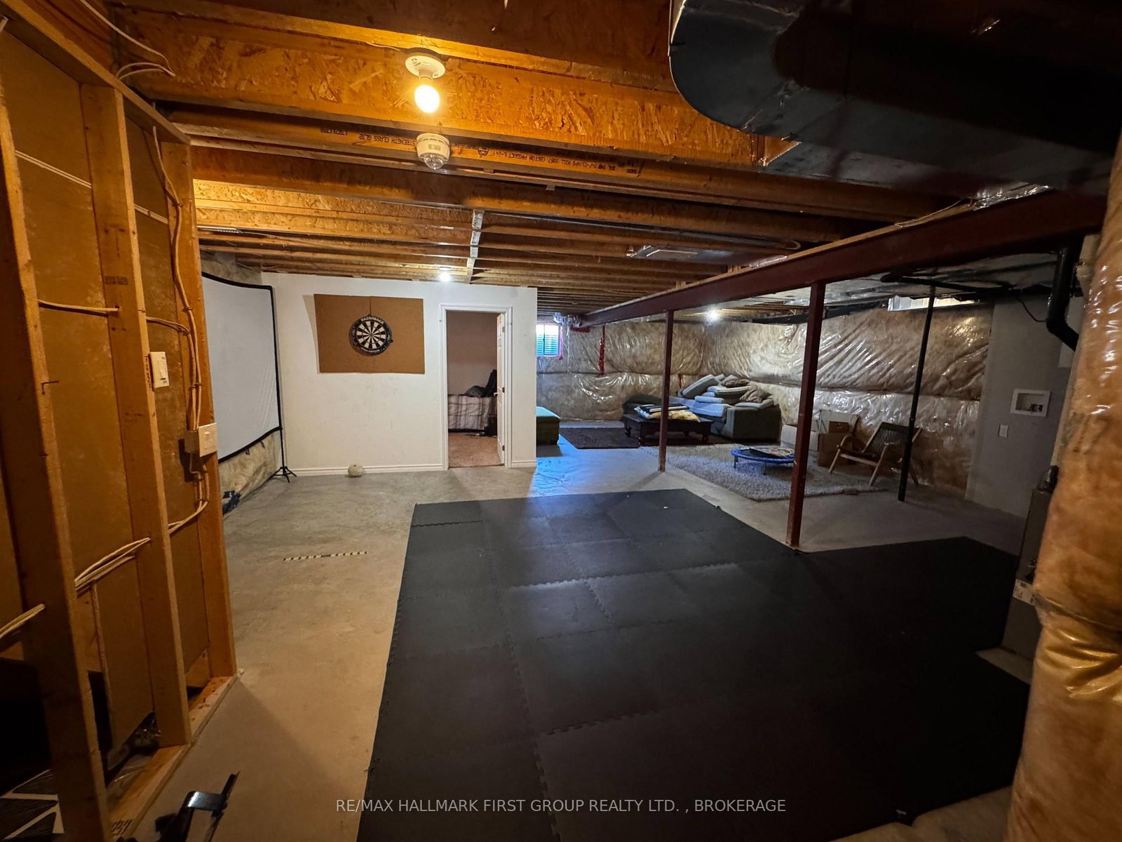 1098 Woodhaven Drive • Kingston, ON photo 40