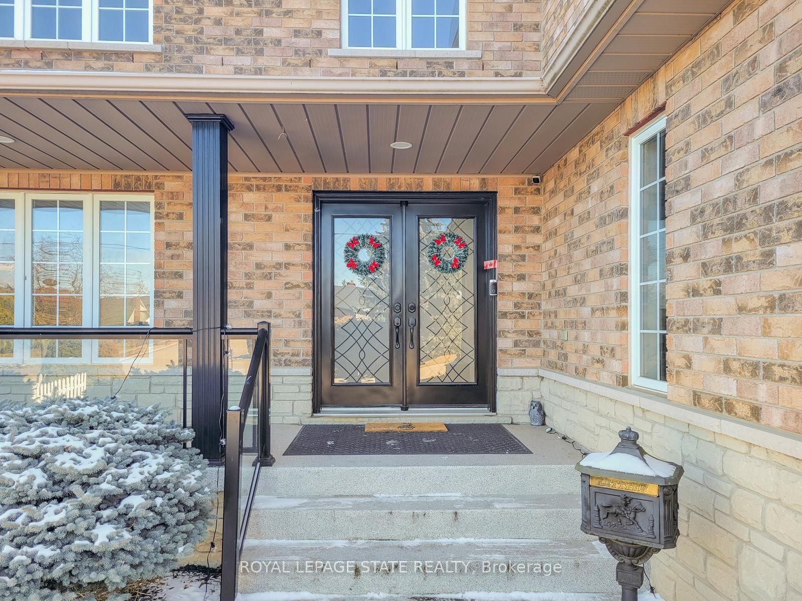 86 Margaret Avenue • Hamilton, ON photo 4