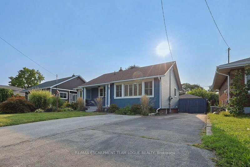 LOWER - 87 Margery Avenue