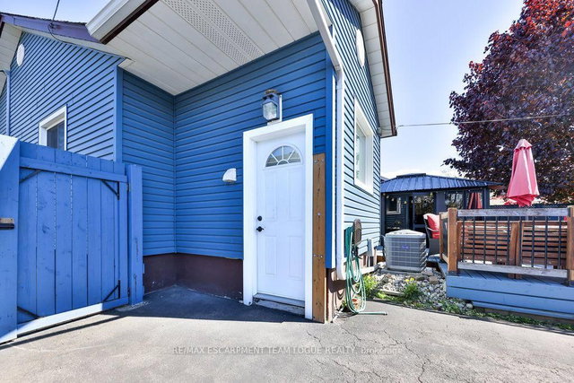 LOWER - 87 Margery Avenue